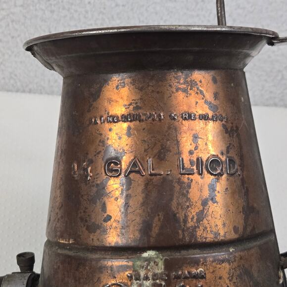 Brookins Oil Can Copper 1 Quart 1/4 Gallon Thumb Operated Vintage - Picture 3 of 14